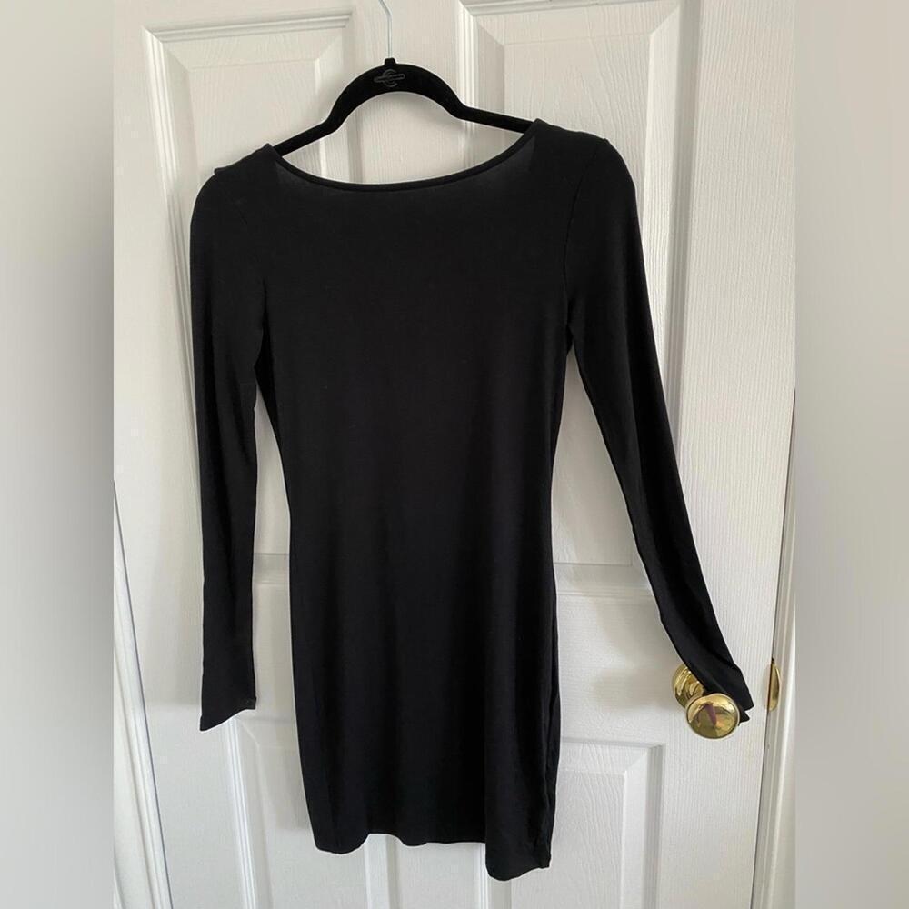 Forever 21 open back long sleeve bodycon dress black size S NWT